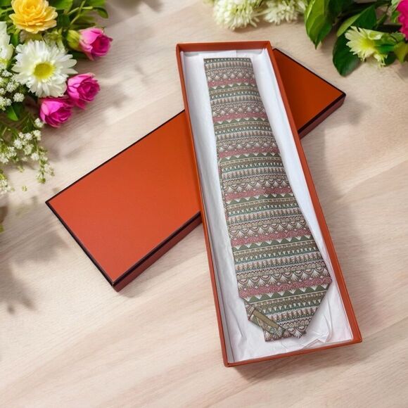 Hermes Silk Tie - Picture 1 of 6